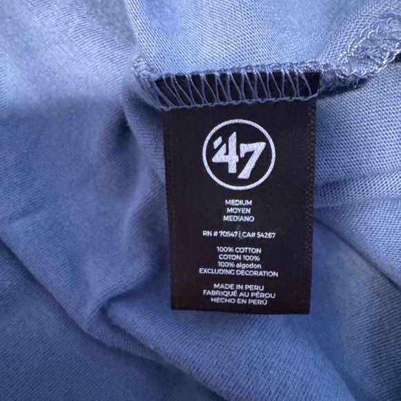 Chicago Cubs Blue and Red Baseball Women’s Tee Shirt New with Tags Size M - Picture 8 of 8